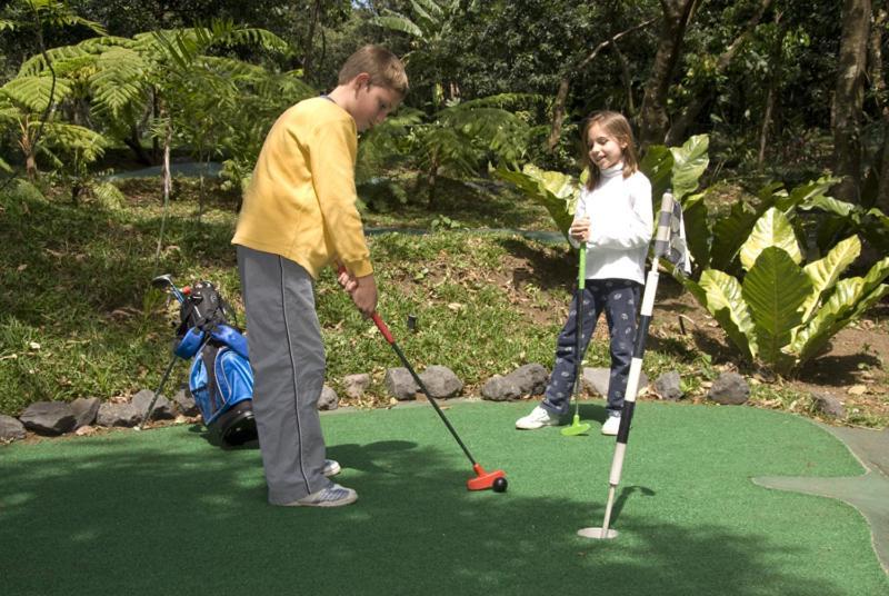 Hotel La Reunion Golf Resort And Residences Антигуа-Гватемала Экстерьер фото